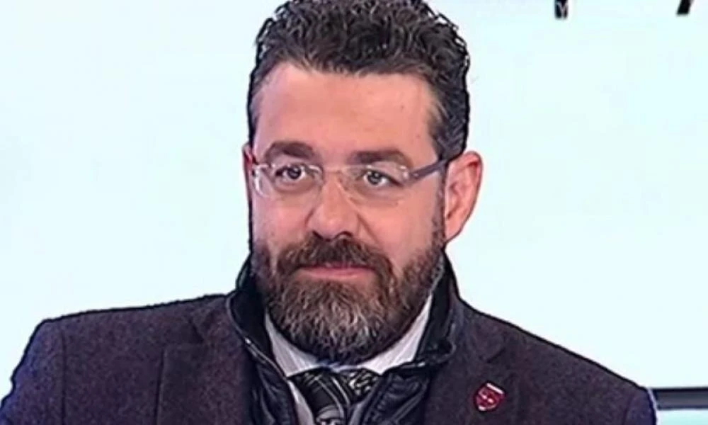 Γιώργος Φίλης: Το Πινγκ Πονγκ Μακρόν, Πούτιν και οι εξελίξεις στην Ουκρανία! (βίντεο)